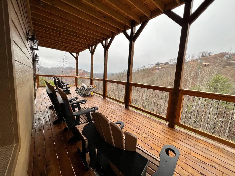 * * 4 Master Bedrooms, Views, Theater, Arcade, Evc Gatlinburg Exteriér fotografie