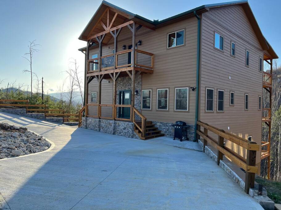 * * 4 Master Bedrooms, Views, Theater, Arcade, Evc Gatlinburg Exteriér fotografie