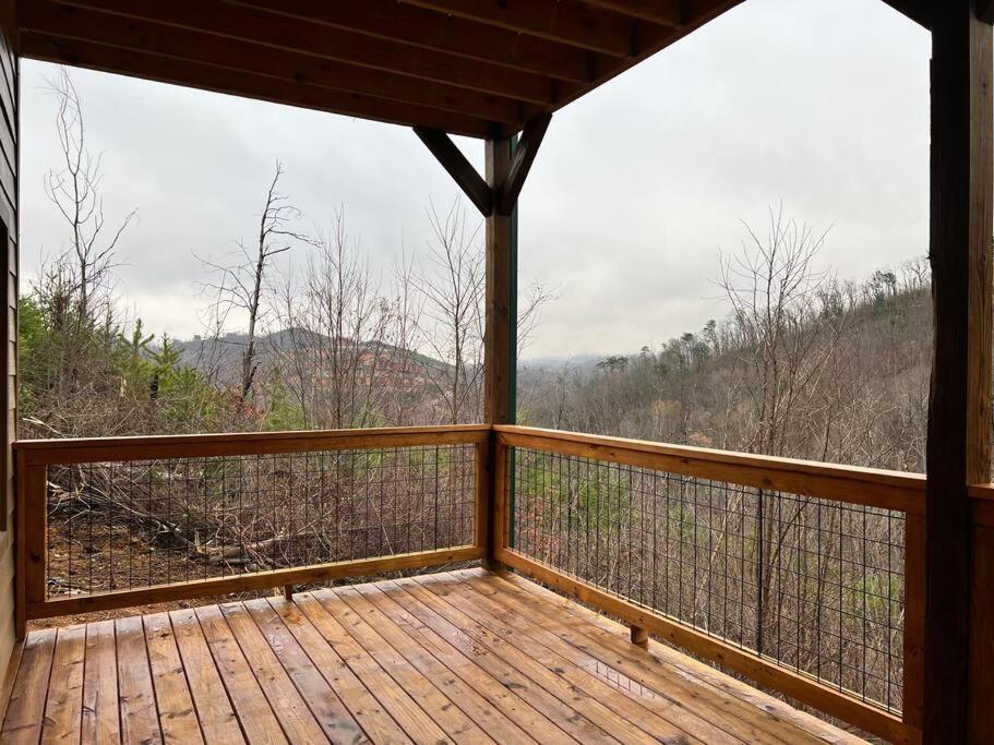 * * 4 Master Bedrooms, Views, Theater, Arcade, Evc Gatlinburg Exteriér fotografie