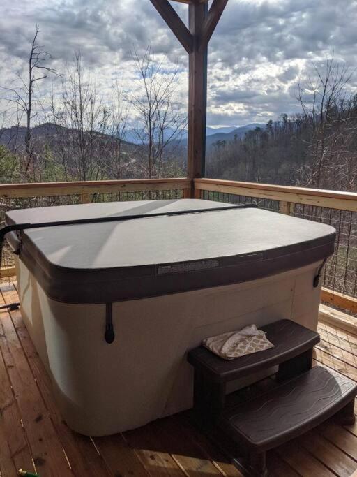 * * 4 Master Bedrooms, Views, Theater, Arcade, Evc Gatlinburg Exteriér fotografie