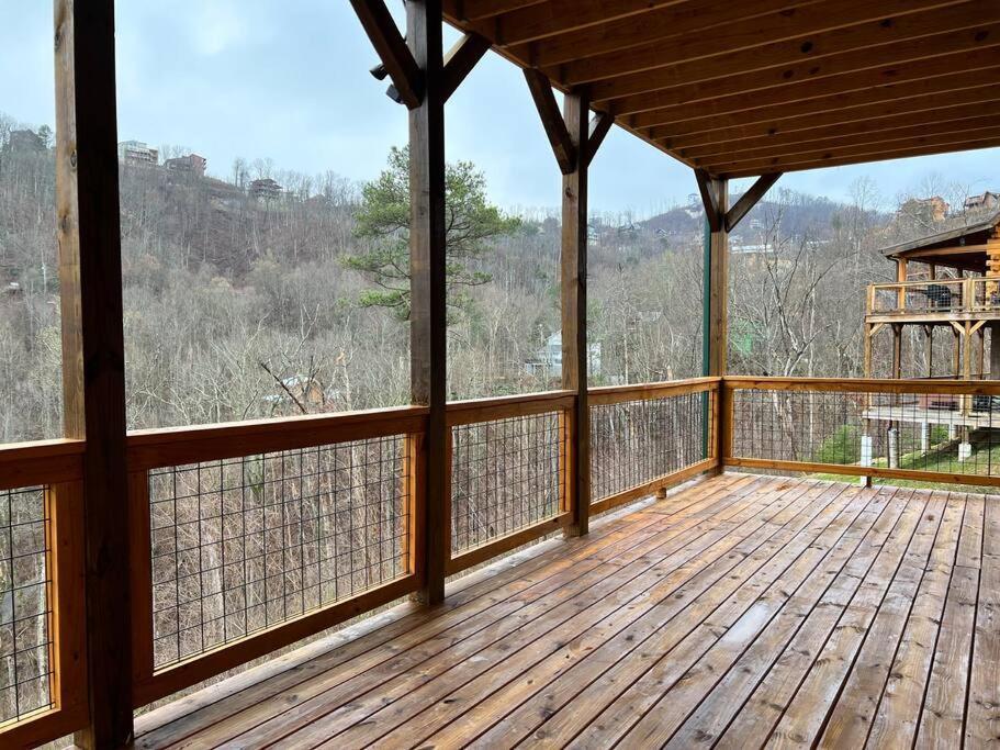 * * 4 Master Bedrooms, Views, Theater, Arcade, Evc Gatlinburg Exteriér fotografie