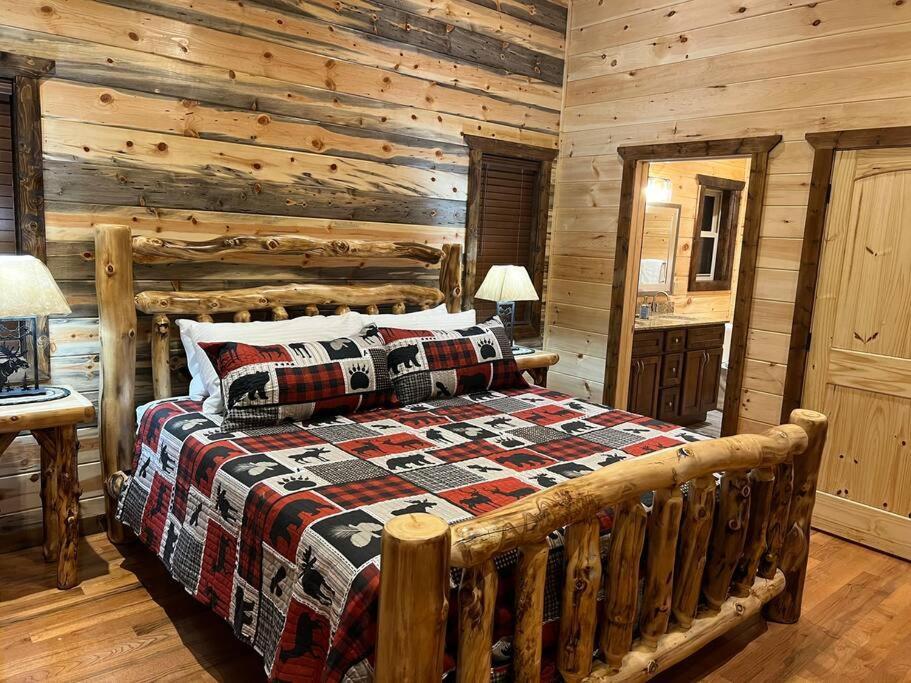 * * 4 Master Bedrooms, Views, Theater, Arcade, Evc Gatlinburg Exteriér fotografie